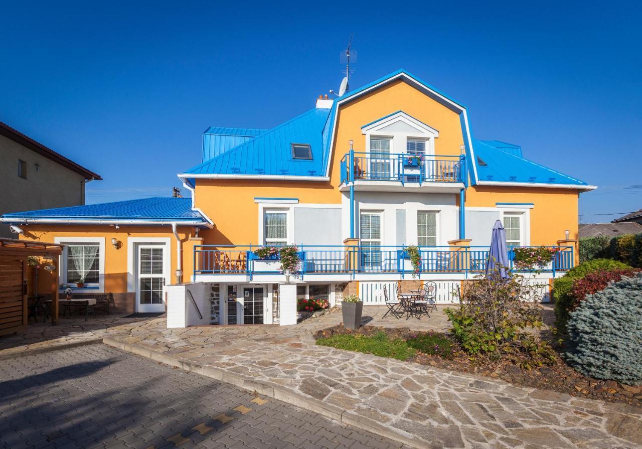 Penzion Sirius Vyškov Exteriör bild